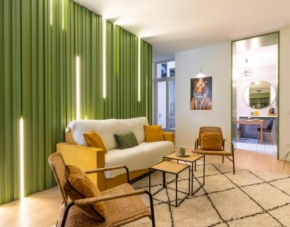 Marais-Air Conditioner-2 Bedroom-Quiet